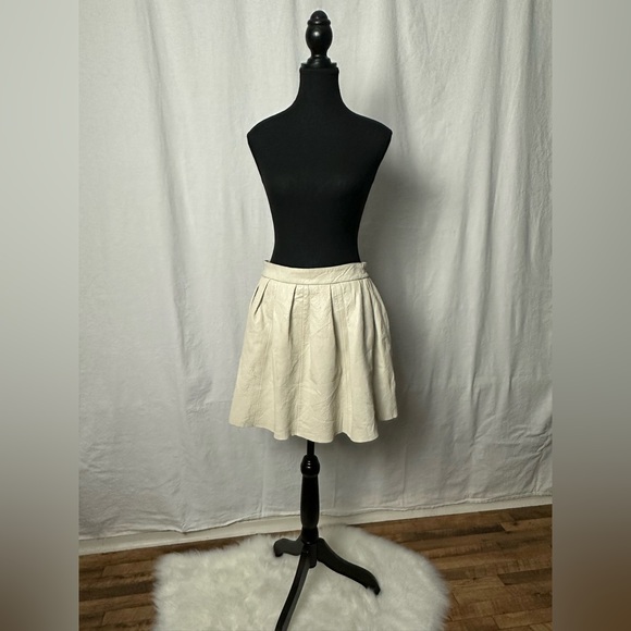 Barbiecore buttersoft Designer LAMB LEATHER Stella Preppy Skirt US 6 fully lined - Picture 3 of 9
